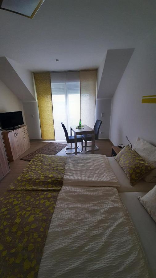 Casa La Vino Apartment Leiwen Ngoại thất bức ảnh
