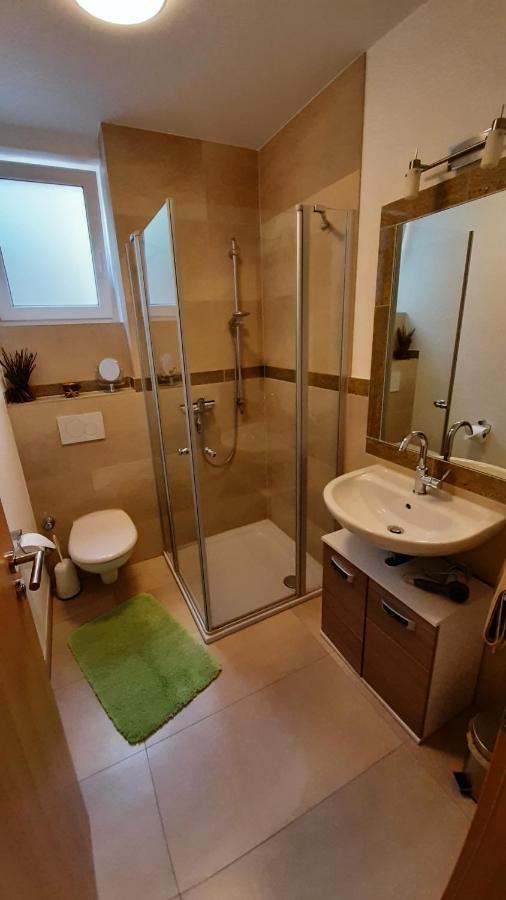 Casa La Vino Apartment Leiwen Ngoại thất bức ảnh