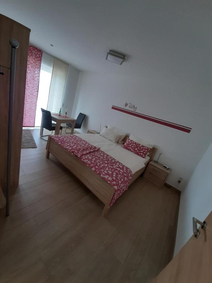 Casa La Vino Apartment Leiwen Ngoại thất bức ảnh