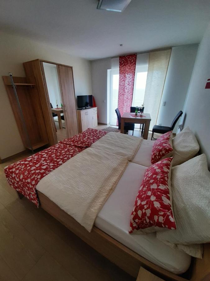 Casa La Vino Apartment Leiwen Ngoại thất bức ảnh